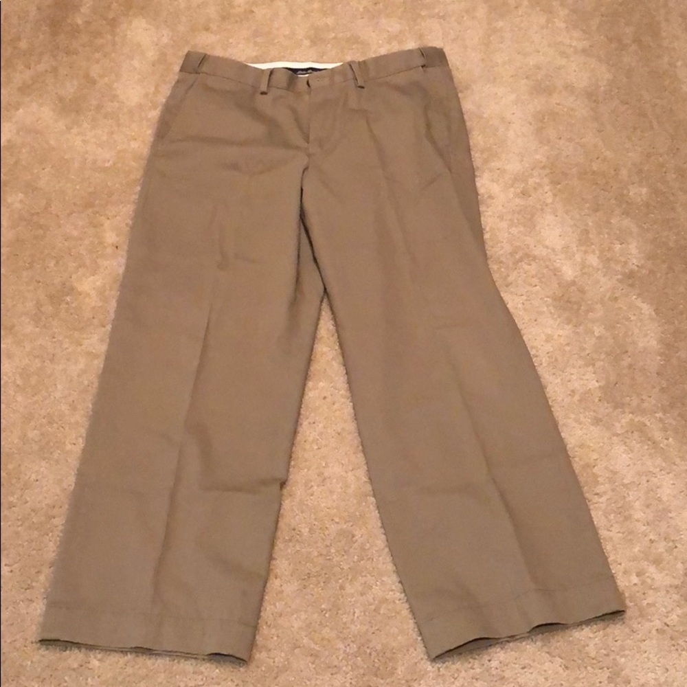 Eddie Bauer Stretch Waist Wrinkle Resistant Pants